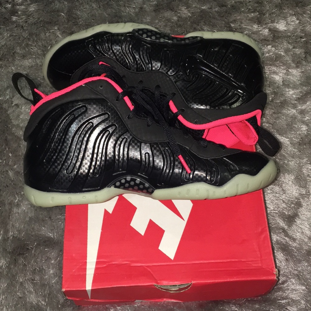 Black Nike Foamposites